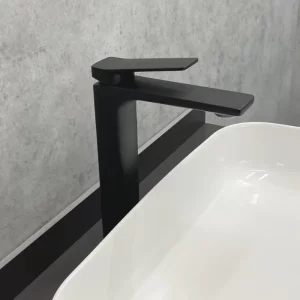 Смеситель для раковины Comforty FC071B-CMT Черный матовый Смеситель для раковины Comforty FC071B-CMT Черный матовый